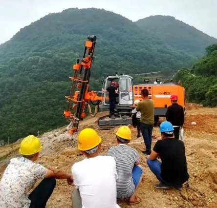 關注：志高掘進一體式自動鉆機在湖北宜昌礦山成功應用！